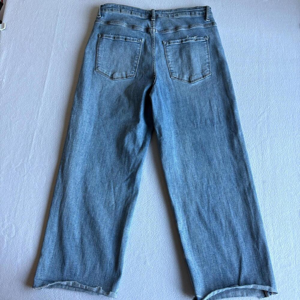 Vervet Womens Straight Leg Jeans 32 Light Wash Raw Hem Stretch Denim High Rise - Picture 8 of 8